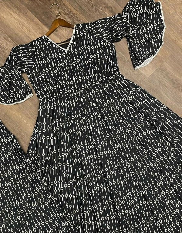 Suit With Plazzo