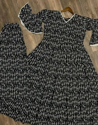 Suit With Plazzo