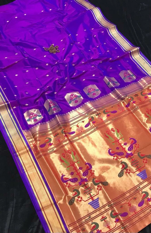 9 War Paithani