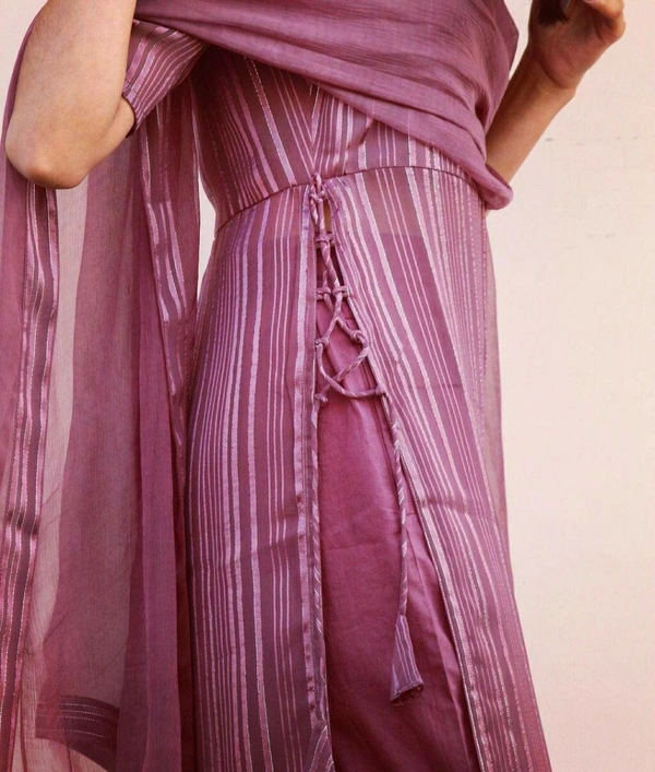 Weightless Kurti With Pant
