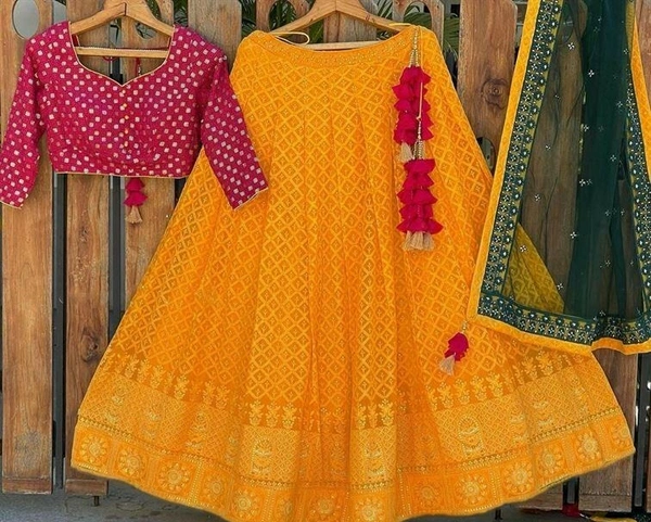 Net Lehenga