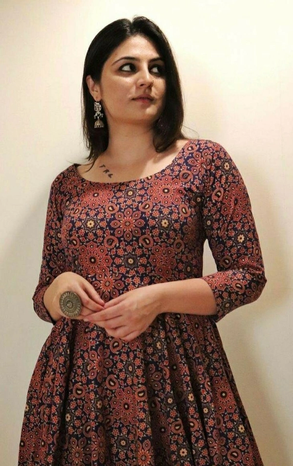 Georgette Gown - L