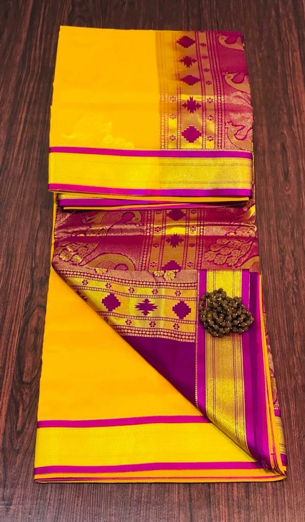 Mayuri 9war Paithani