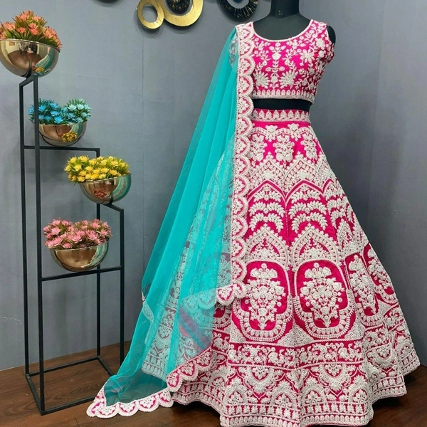 Tapeta Lehenga Choli 