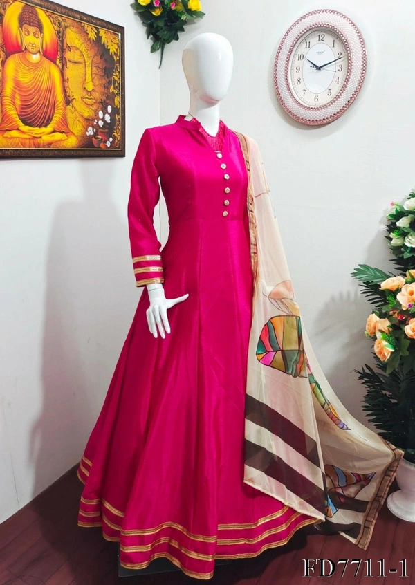 Finon Silk Gown - XXL