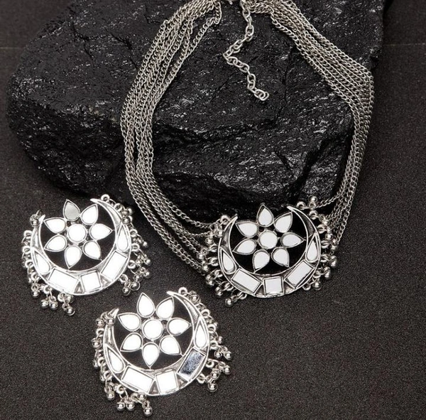 Pamper Yourself  Premium Quality Oxidize Chandbali Jewellery Set 