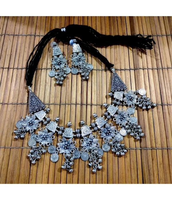 Pamper Yourself  Premium Quality Oxidize Jewellery Set 