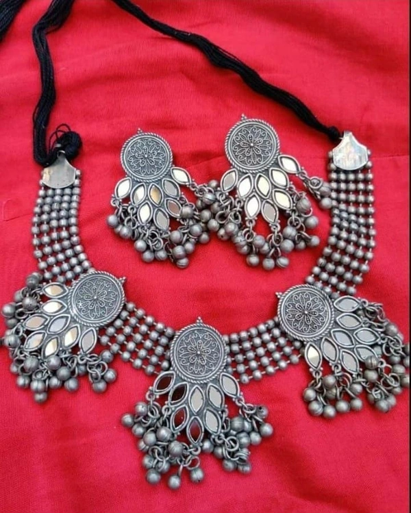 Black Tone Mirror Set