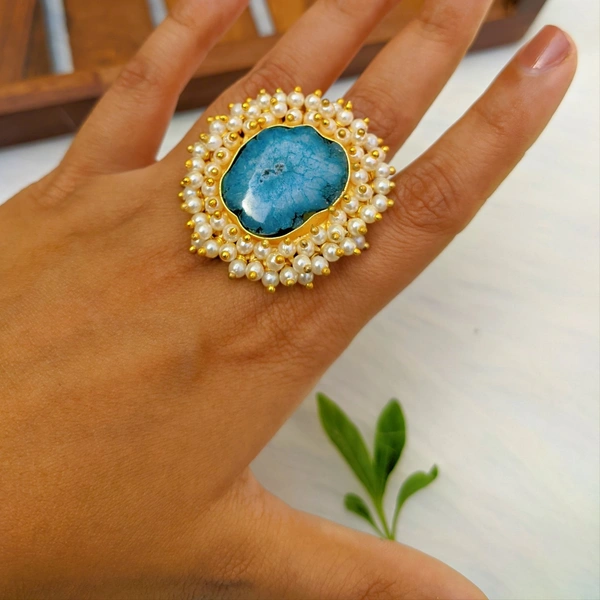 Druzzy Stone Ring - adjustable, sky blue