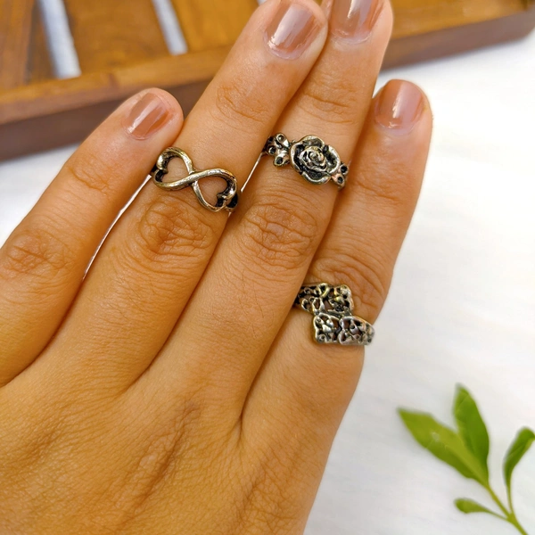 Midi Ring Set Of 3 - silver