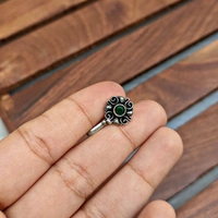 Curly Pattern Nosepins - green