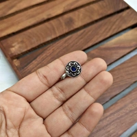 Round Engraved Nosepin - green