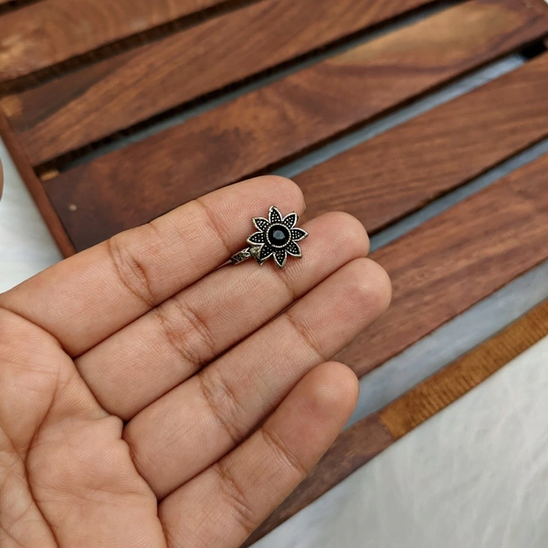 Sitara - black