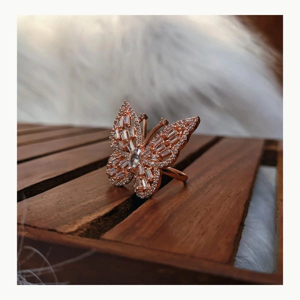 Butterfly Ring - Rose gold