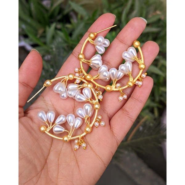 Pearl Hoop