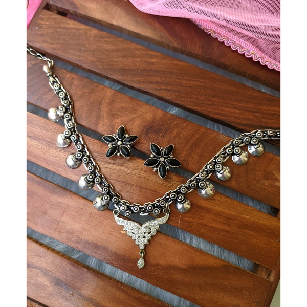 Fusion Necklace With Earrings  - Black 