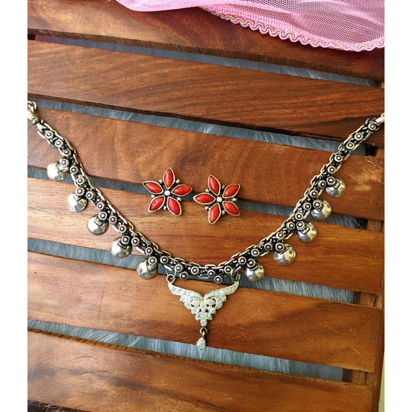 Fusion Necklace With Earrings  - Red