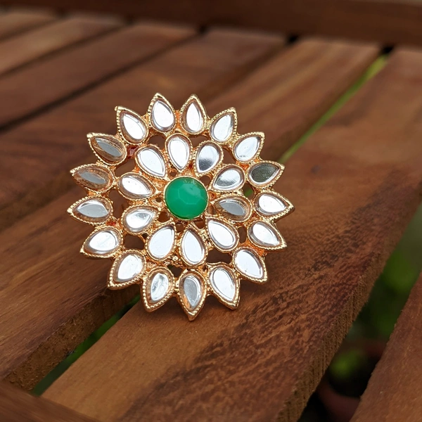 Sheesha Kundan Ring  - Light Green 