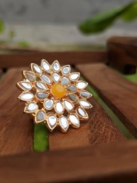 Sheesha Kundan Ring  - Yellow 