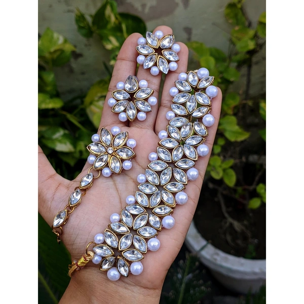 Kundan Choker  - White