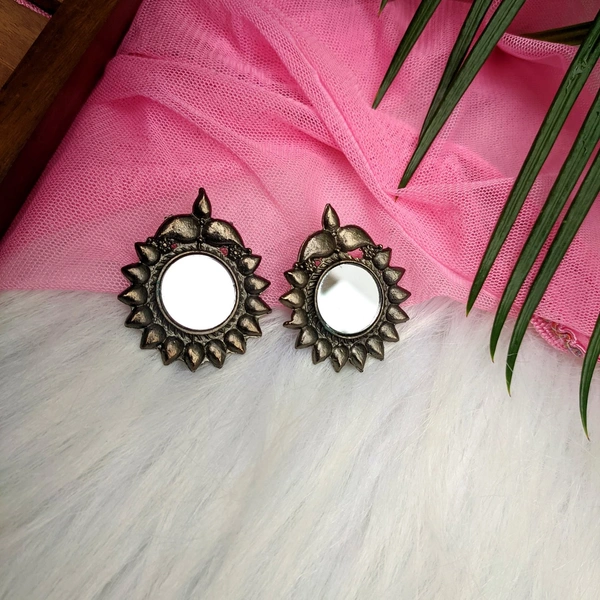 Mirror Studs  - Black