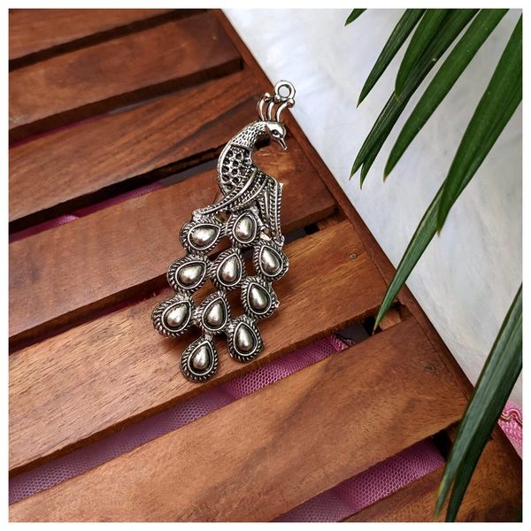 Peacock Ring