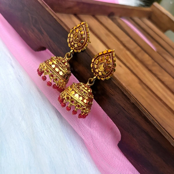 Red Jhumki 