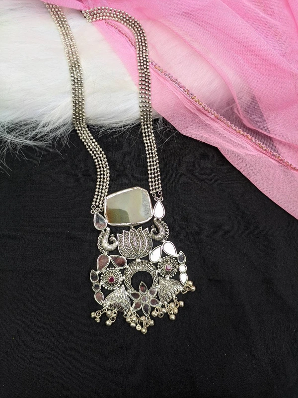 Long Statement Necklace With Stone