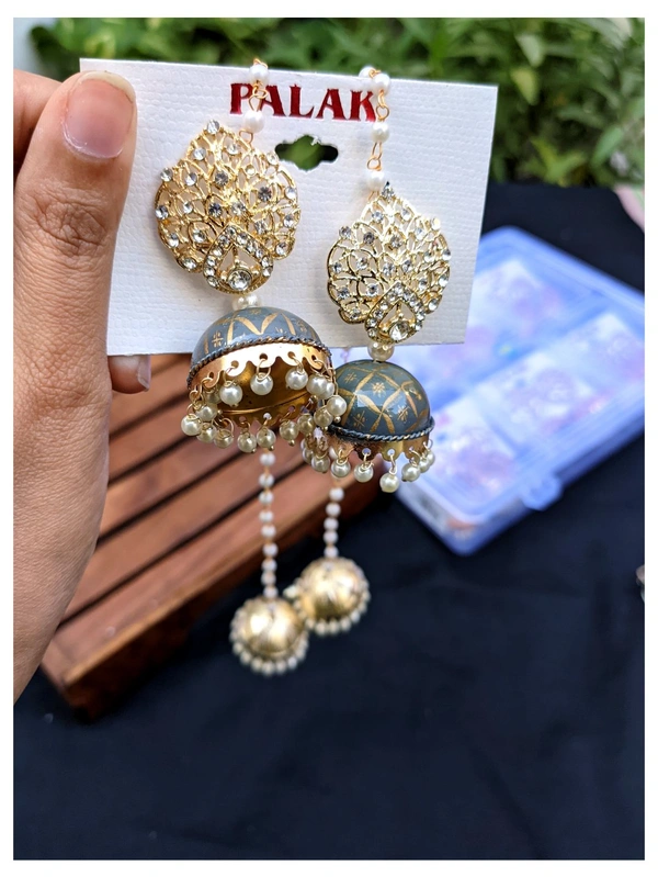 Kashmiri Jhumki  - Gray
