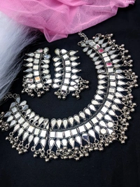 Mirror Necklace Set