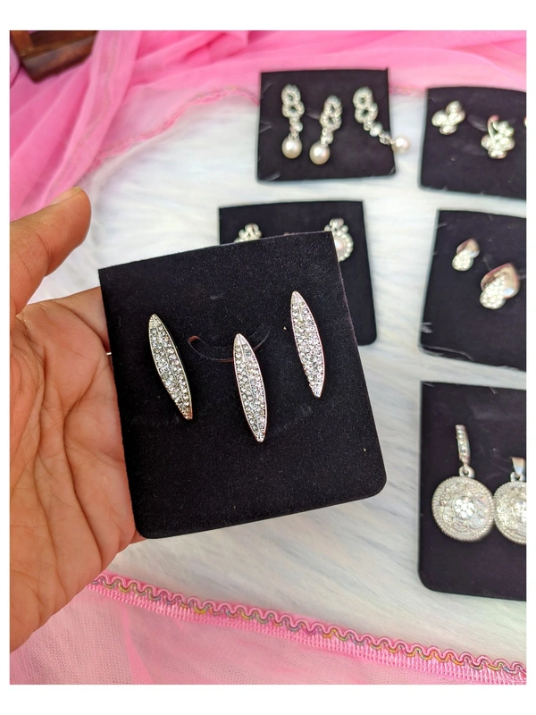 Pendant Sets- Silver  - Design 1