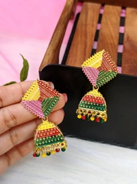 Niram Jhumki 