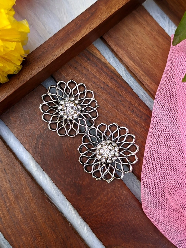 Sunflower Studs