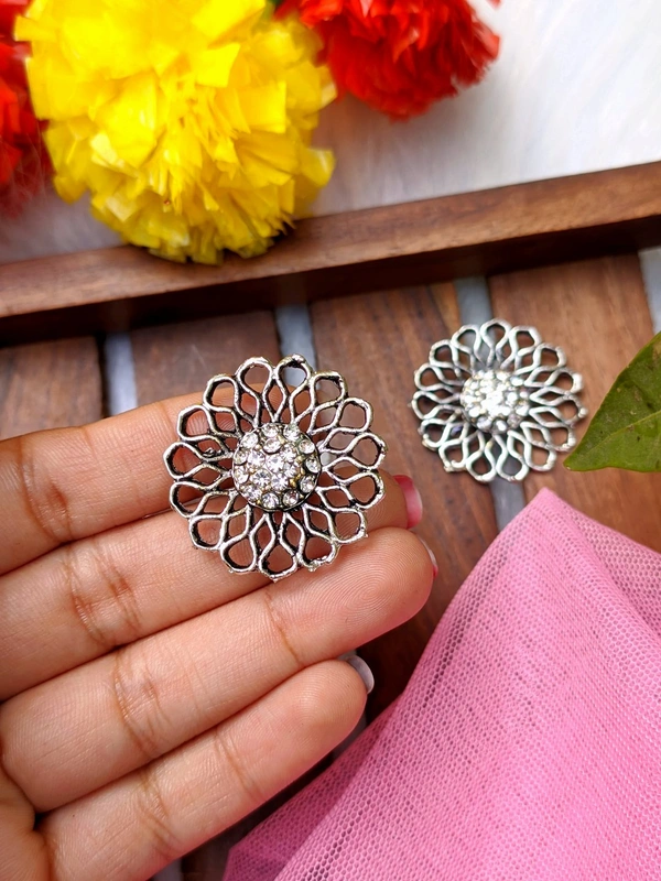 Sunflower Studs