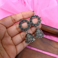Round Jhumki