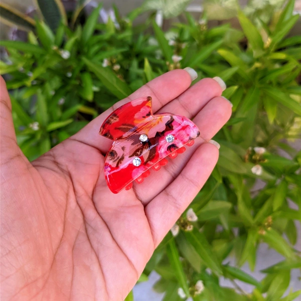 Floral Clutcher - Red