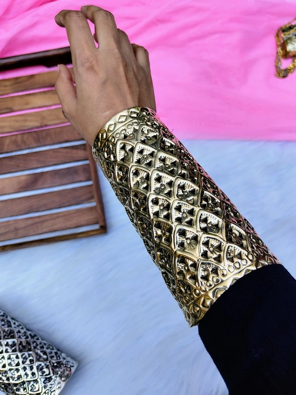 Broad Bracelet  - Gold