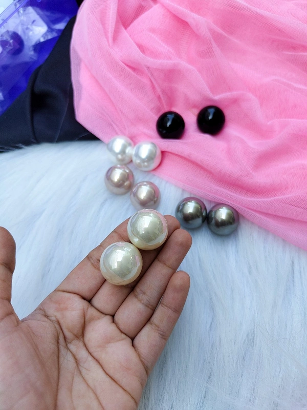 Pearl Studs- 25mm Medium Size  - Cream, 25 mm