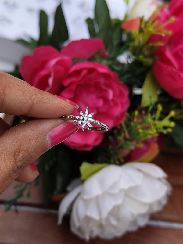 Star Ring 