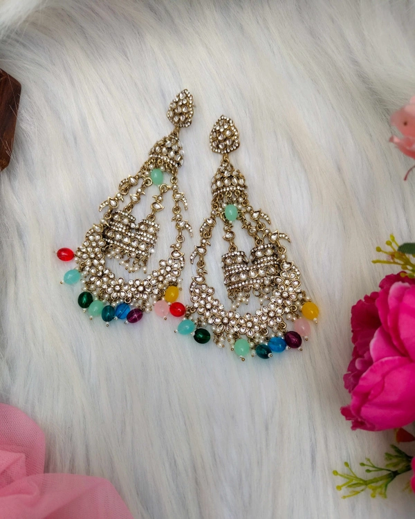 Shivina Chandbaali  - multicolour