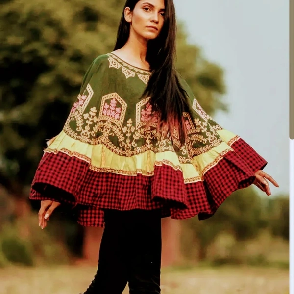Khadi Poncho - Green, Free