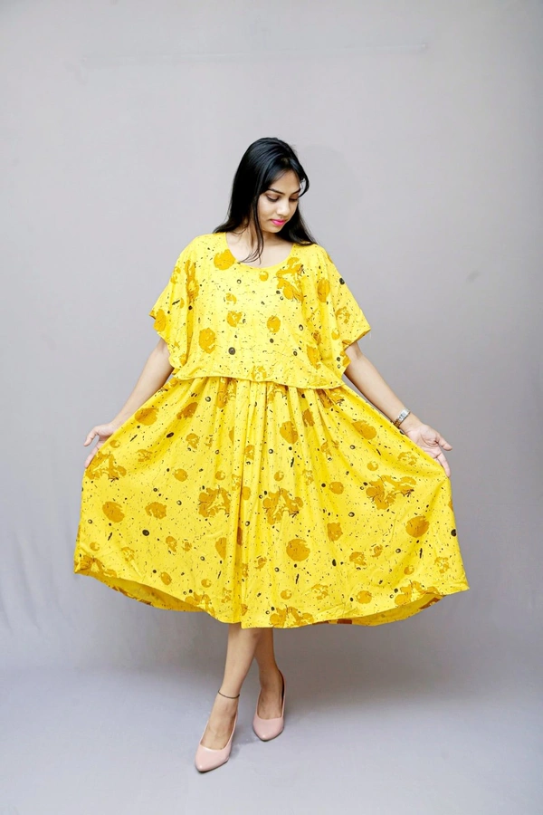 Mom's Kurtiz by Neil Maternity feeding nursing wear cape style with zip & pocket. - Yellow, 44