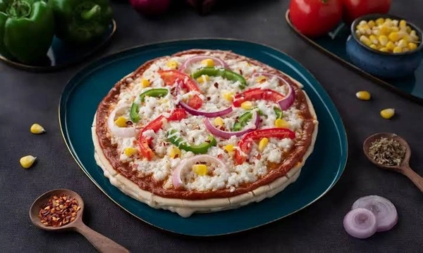 Onion Tomato Cheese Pizza 