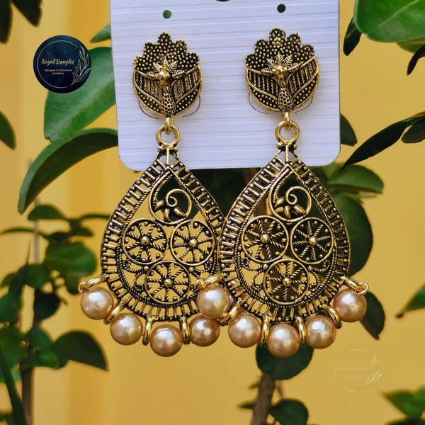 Earrings  - Golden 