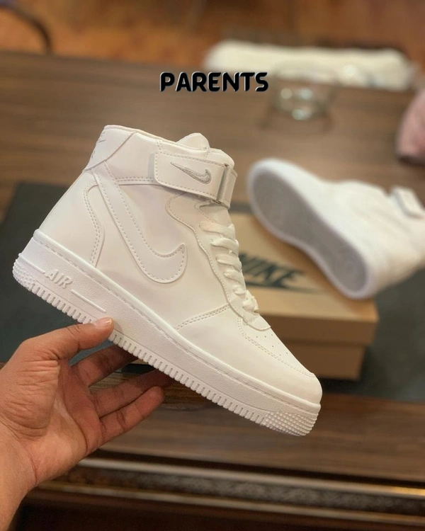 NIKE SHOES FOR MEN - WHITE, 7