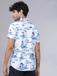 Highlander Casual Shirt For Men - white and blue printed, L
