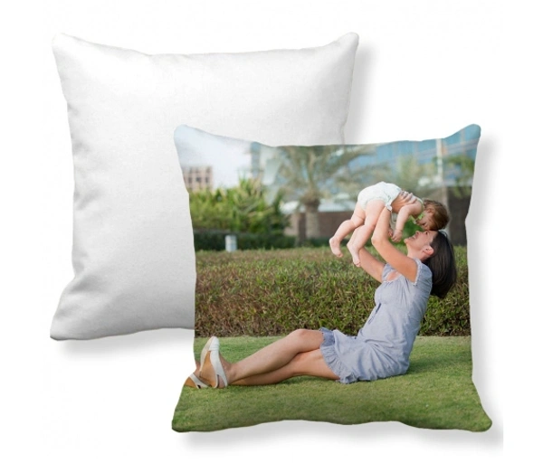 Customizable Square Shape Cushion - red fur, medium