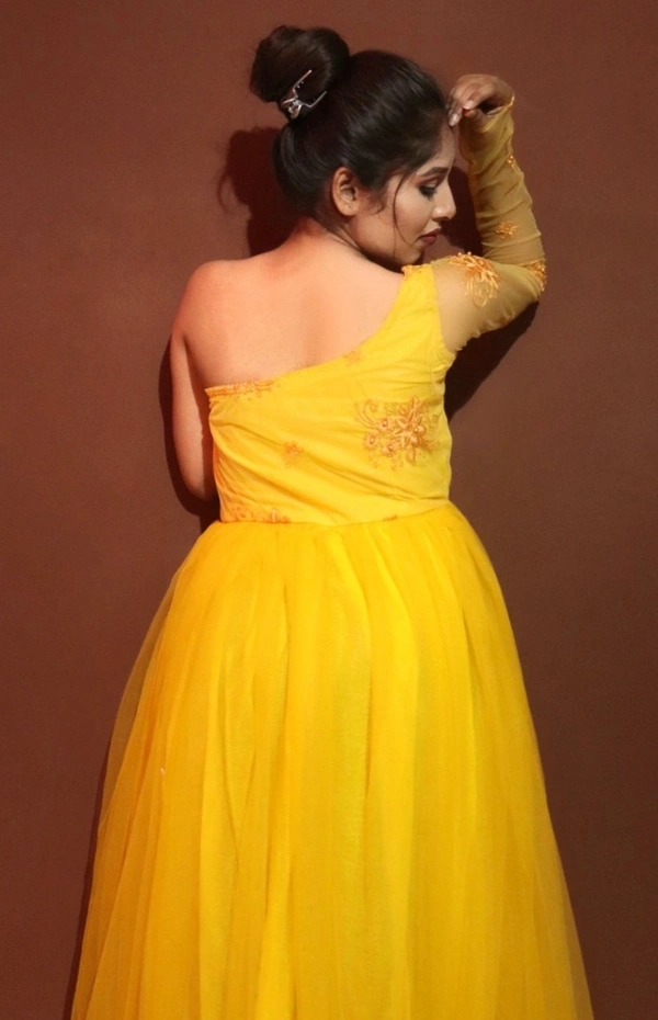 Purva's Closet Yellow Netted One Shoulder Full Sleeve Long Evening Gown - Yellow, S,M