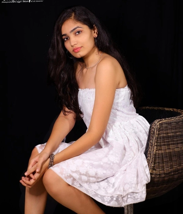 Purva's Closet White Off- Shoulder Knee Length Dress - White, freesize