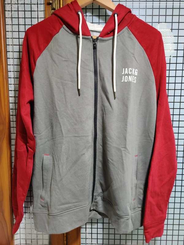 Jacknjones - small